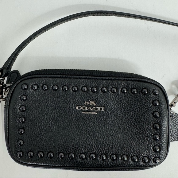 Coach Lacquer Rivets Ladies Small Leather Clutch Handbag - Picture 2 of 15